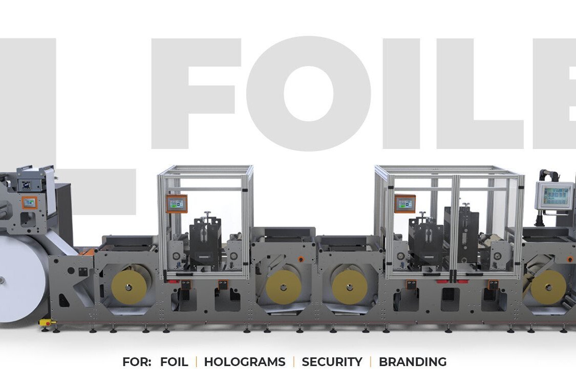 FL Foiler - Machine d'impression numérique à feuille froide . Également utilisé comme machine à couler et à polymériser